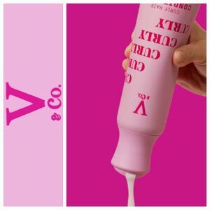V & Co Beauty Curly + Peptide Shampoo